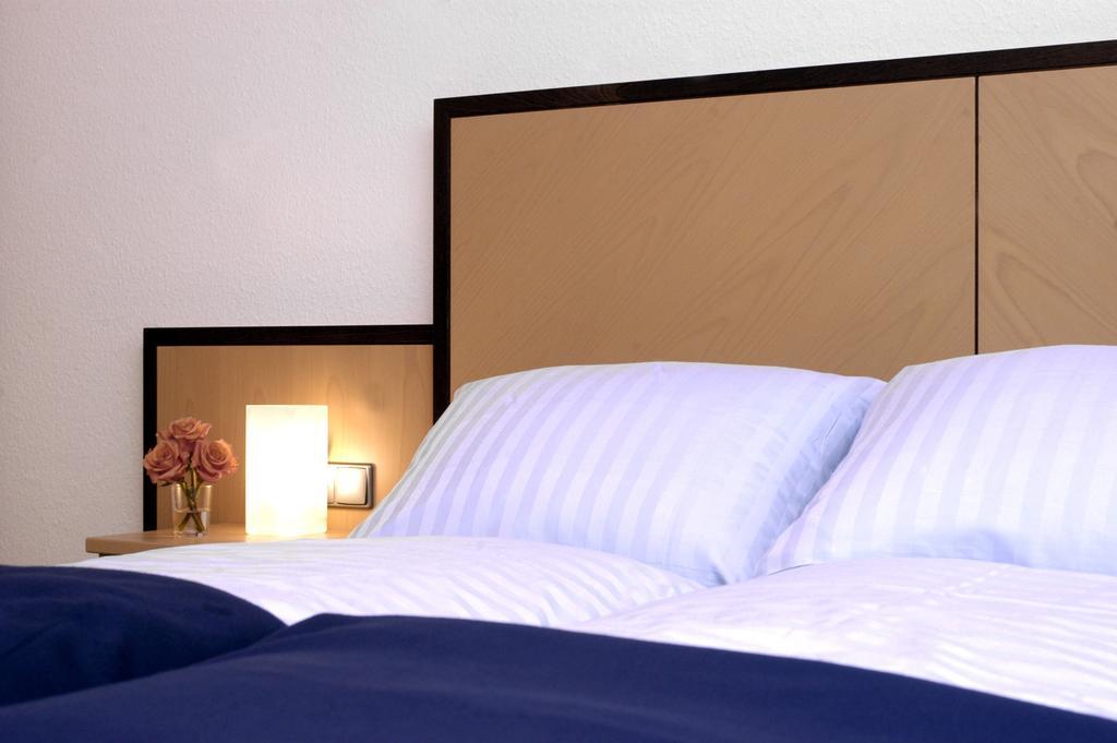 Standard 1-Bedroom Apartment,52209968:JPEG